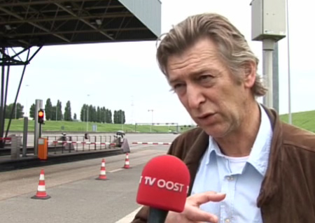 TV Oost over de actie 'Liefkenshoektunnel tolvrij'